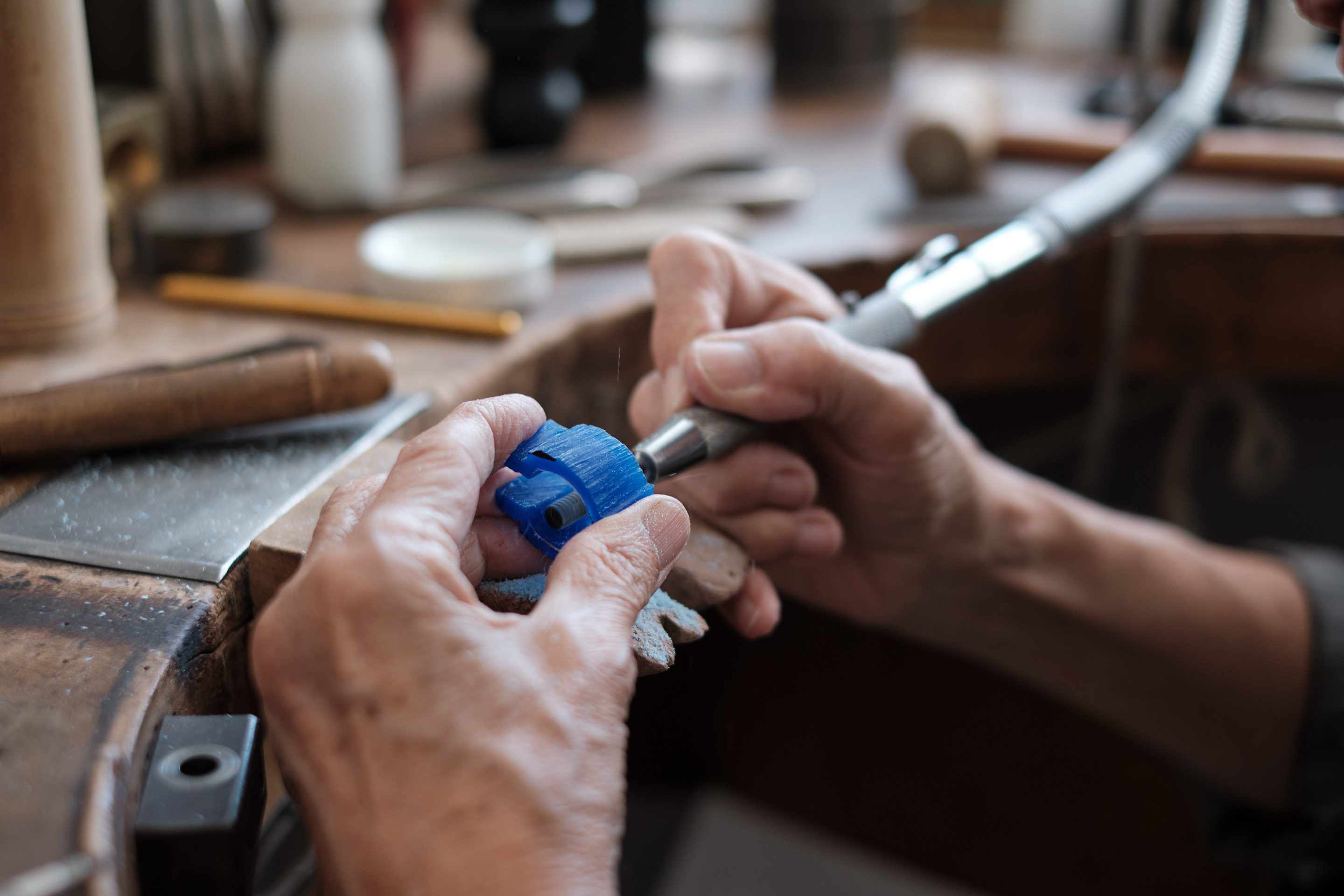 Ahp0067 FXT5 2483 J2560